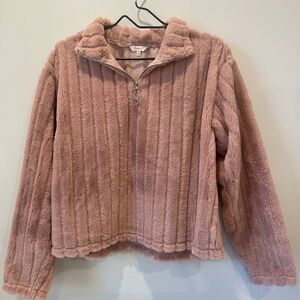 Women’s Quarter Zip Sweater